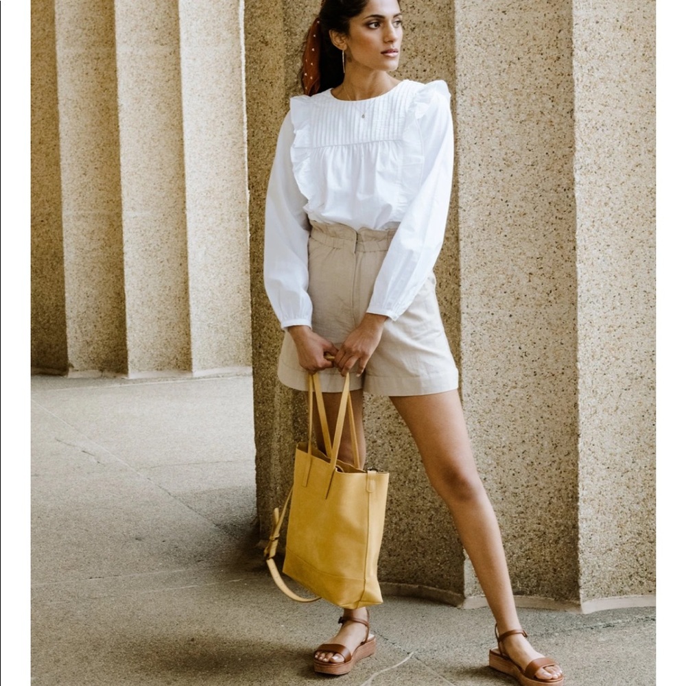 Able high waisted shorts